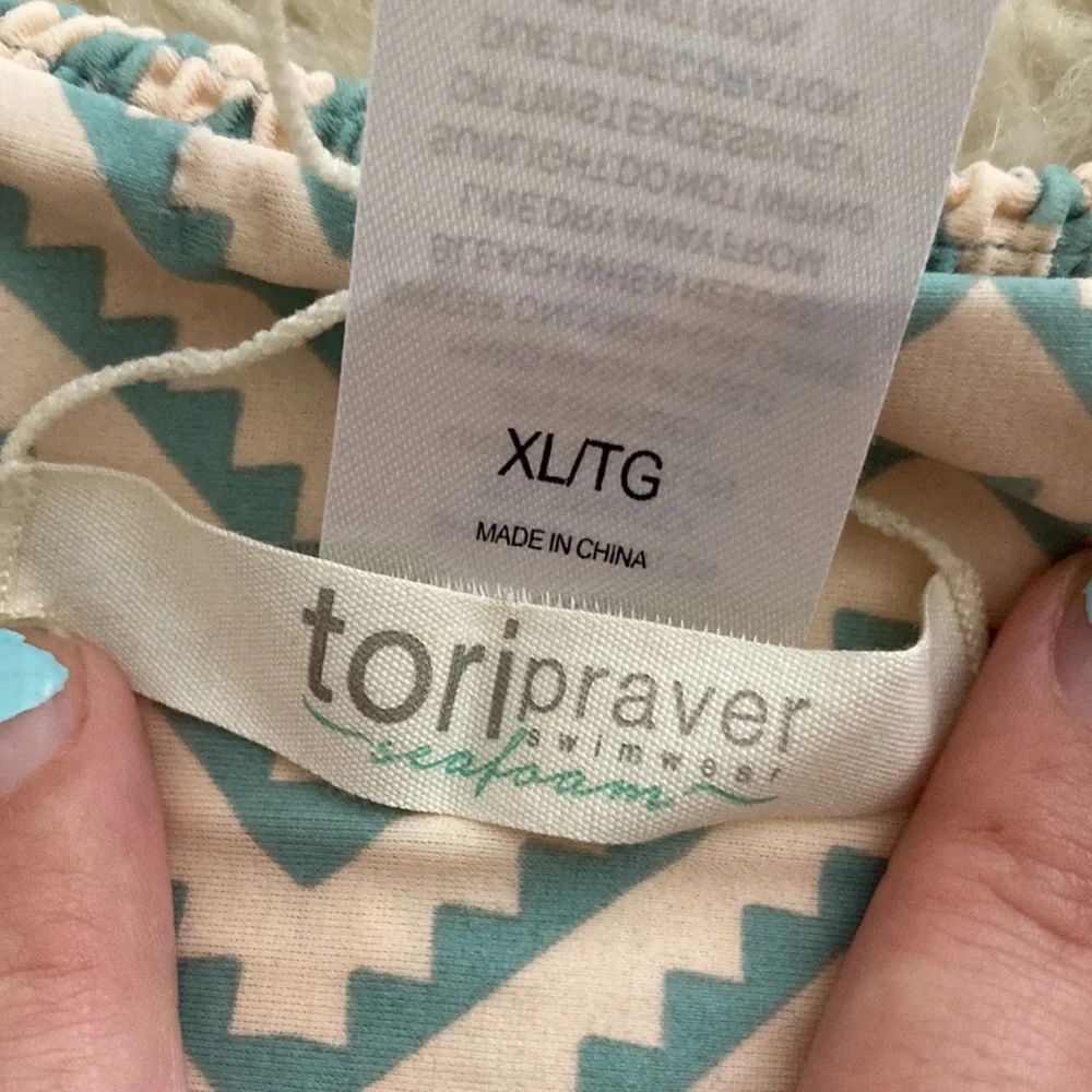 Tori praver Seafoam high waisted bottoms